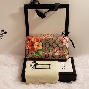 Designer hand wallet